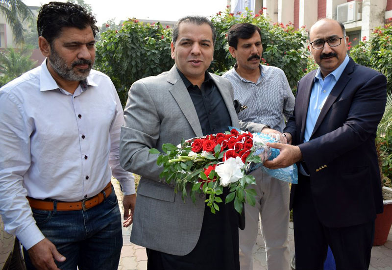 Provincial Education Minister Murad Raas visits MUL & MES