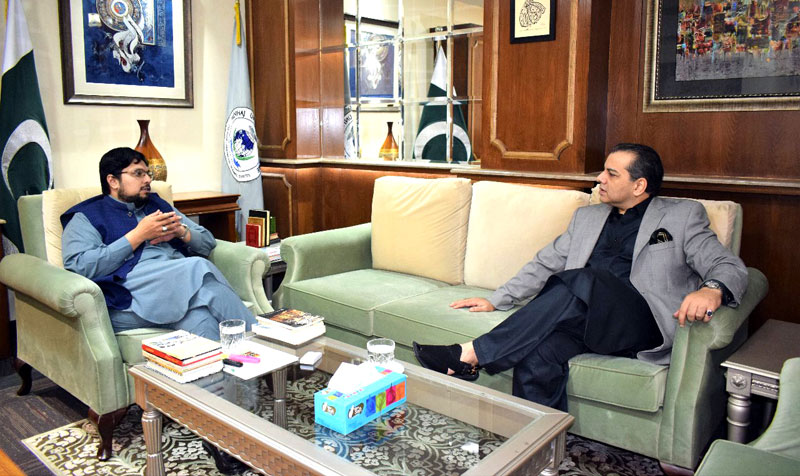 Provincial Education Minister Murad Raas visits MUL & MES
