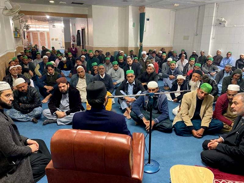 Dr Hassan Mohi-ud-Din Qadri delivers Friday sermon in Maella, Zaragoza