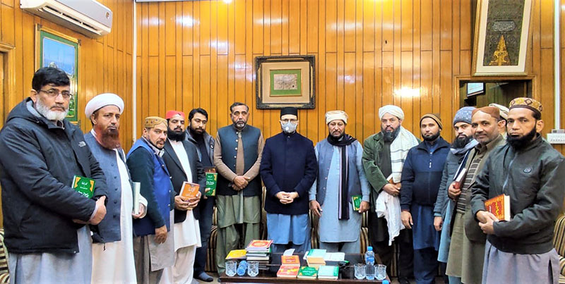 A delegation of teachers calls of Dr Hassan Mohi-ud-Din Qadri