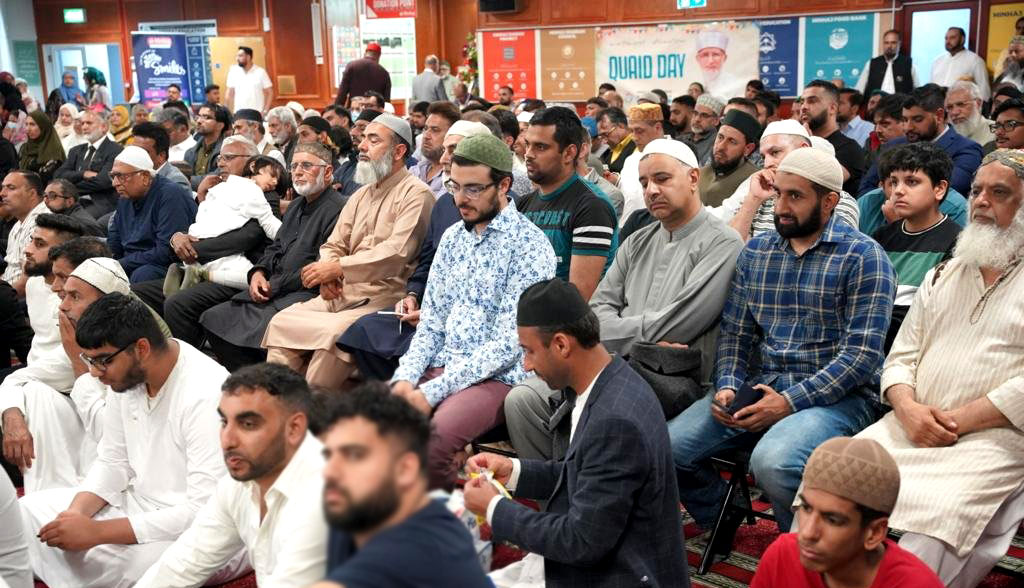 Shaykh-ul-Islam Dr Muhammad Tahir-ul-Qadri holds session with MQI UK South Zone