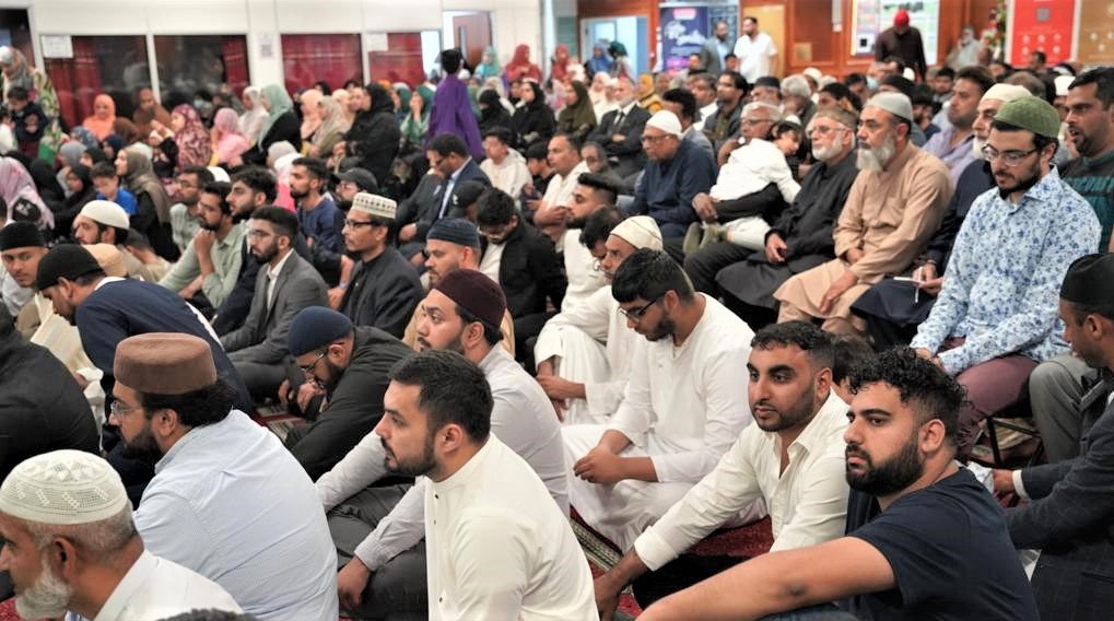 Shaykh-ul-Islam Dr Muhammad Tahir-ul-Qadri holds session with MQI UK South Zone