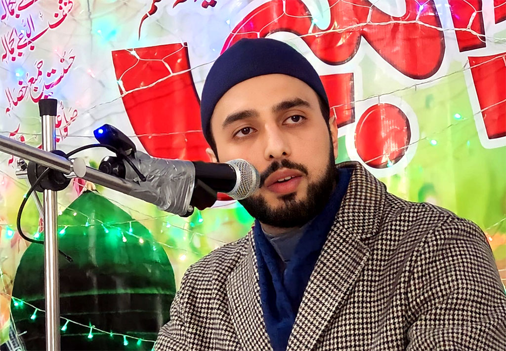 Hammad Mustafa Qadri addressing Milad-e-Mustafa Conference in Malmo-Sweden