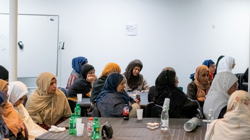 Dr. Hasan Mohiuddin Qadri's training session with workers at Valby