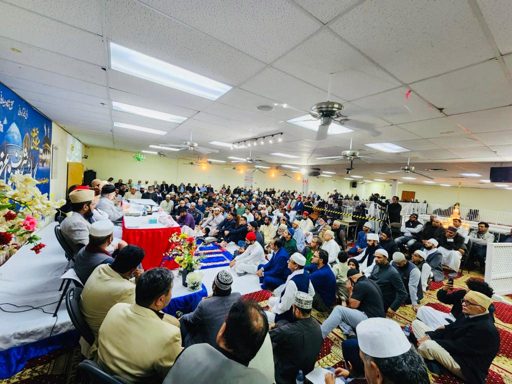 Dr Tahir ul Qadri Participate in Ghos e Azam Conference in mississauga canada