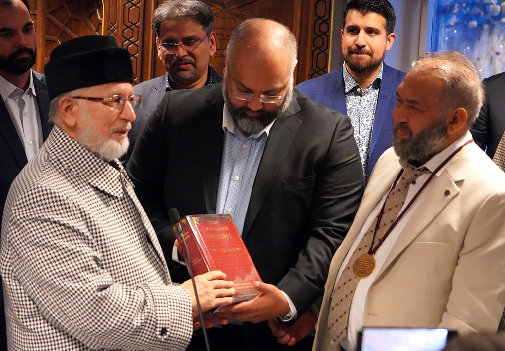 Dr Muhammad Tahir-ul-Qadri addressing appreceation ceremony of Irfan ul Quran Danish translation