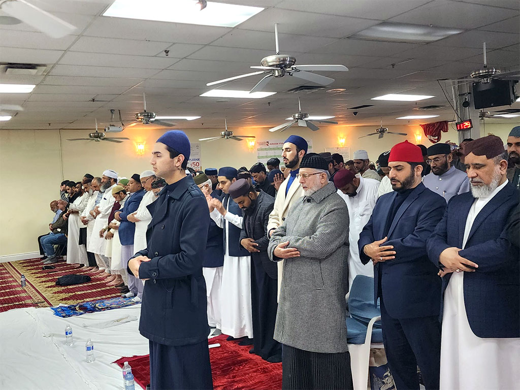 Dr Tahir-ul-Qadri addressing Laylatul Qadr program in Canada