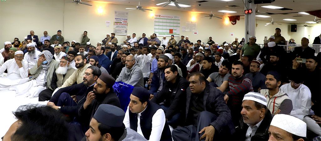 Dr Tahir-ul-Qadri addressing Laylatul Qadr program in Canada