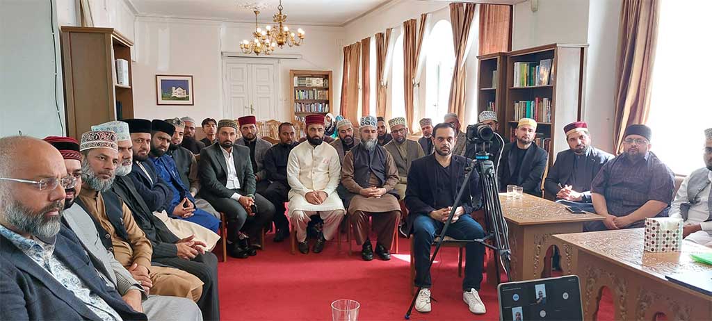 Scholars of Minhaj Europe met with Dr Tahir ul Qadri