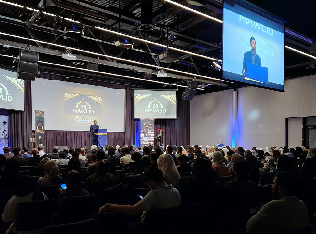 Shaykh Hammad addressing milad conference in Oslo Norway