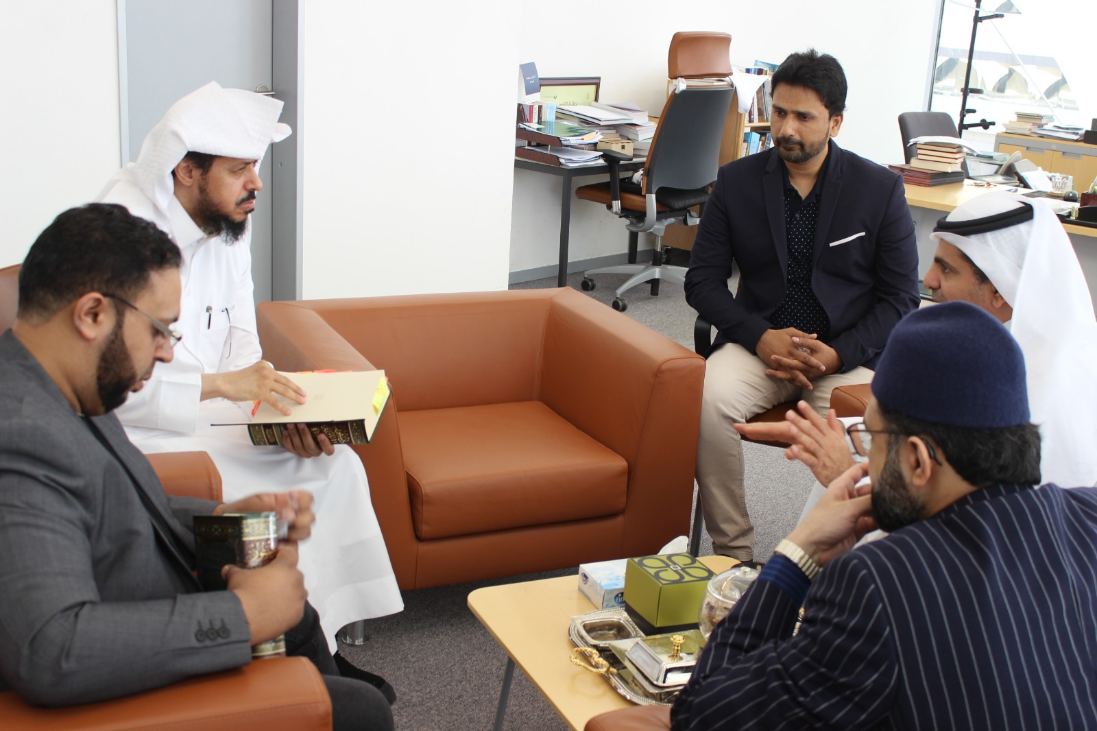 King Fahd National Library of KSA receives Dr Qadri Encyclopedia of Hadith Studies