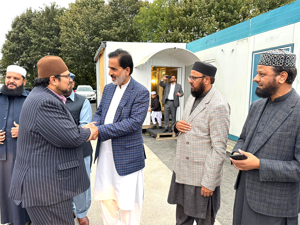 dr hussain qadri visit madina tul zahra