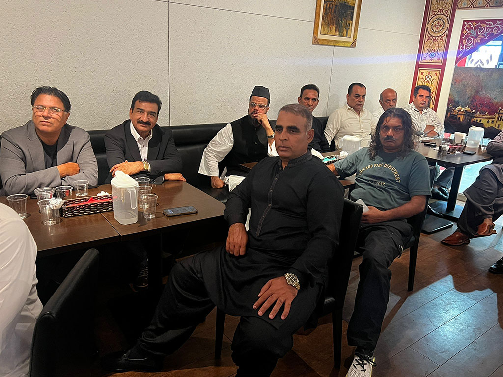 Dr Tahir ul Qadri attends dinner hosted by Pakistan Business Association Japan