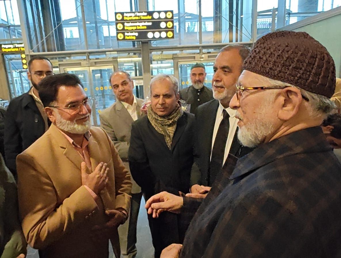 Dr Tahir ul Qadri reaches Oslo