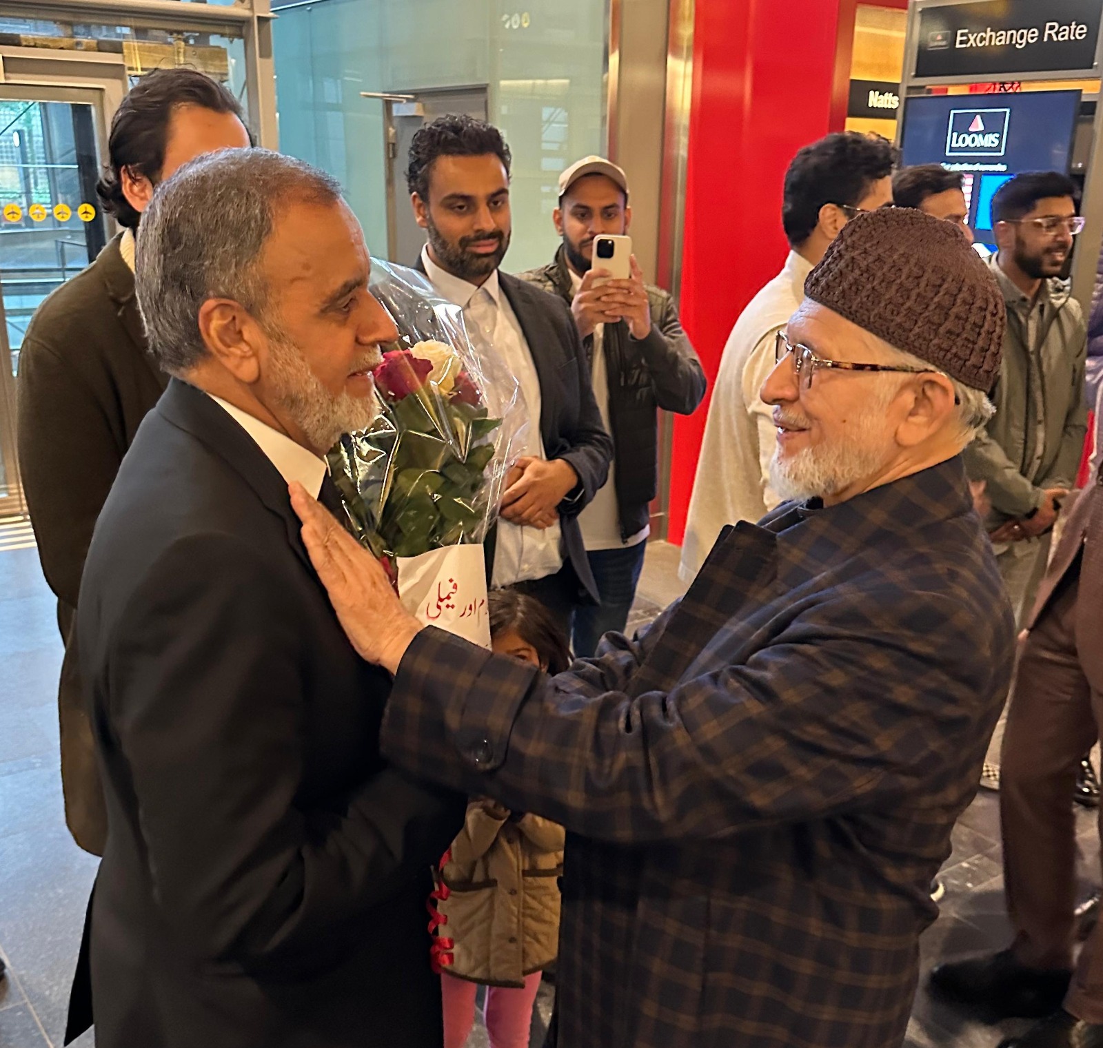 Dr Tahir ul Qadri reaches Oslo