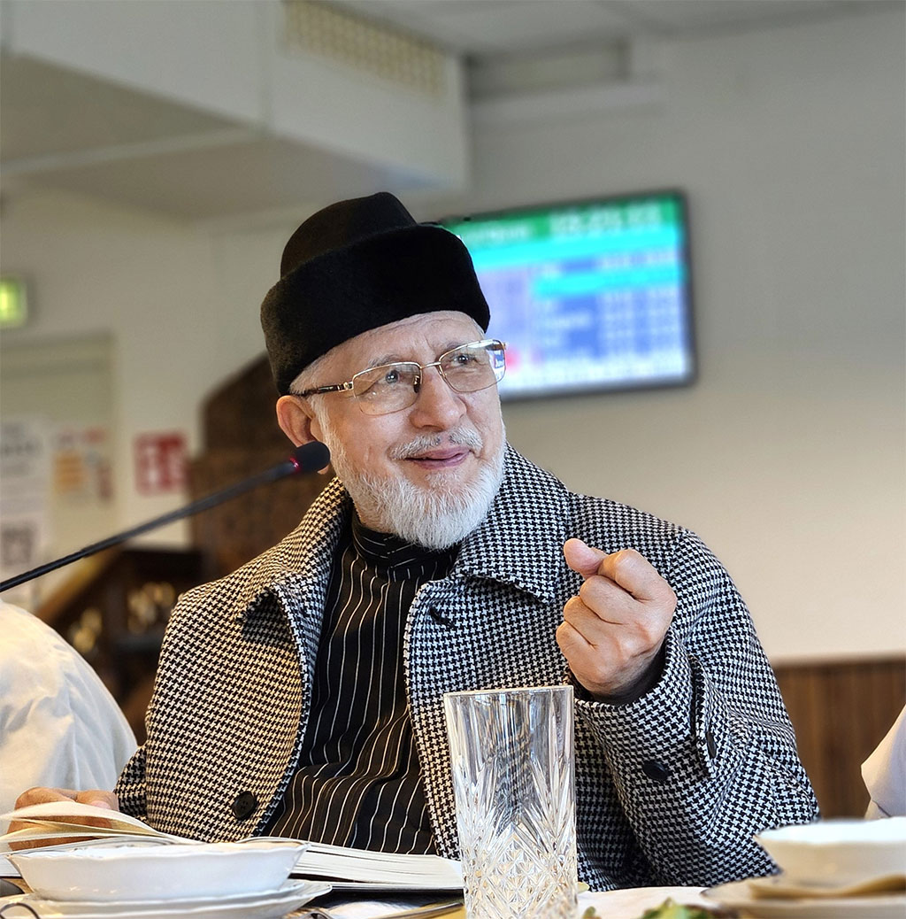 Dr Tahir ul qadri meeting with Scholors
