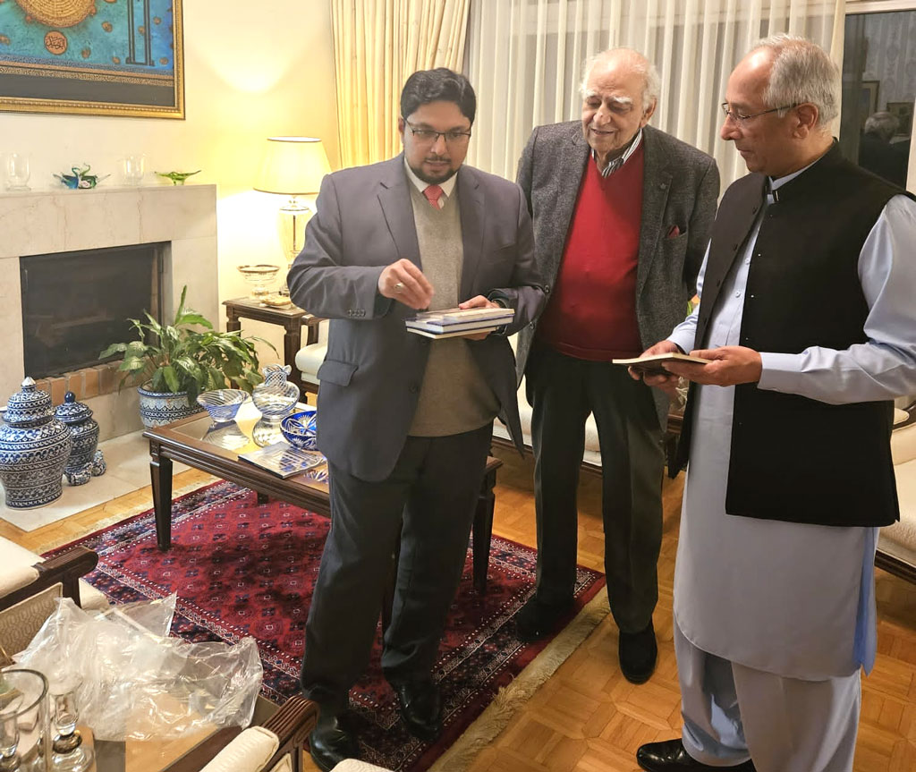 dr hussain qadri dinner austria