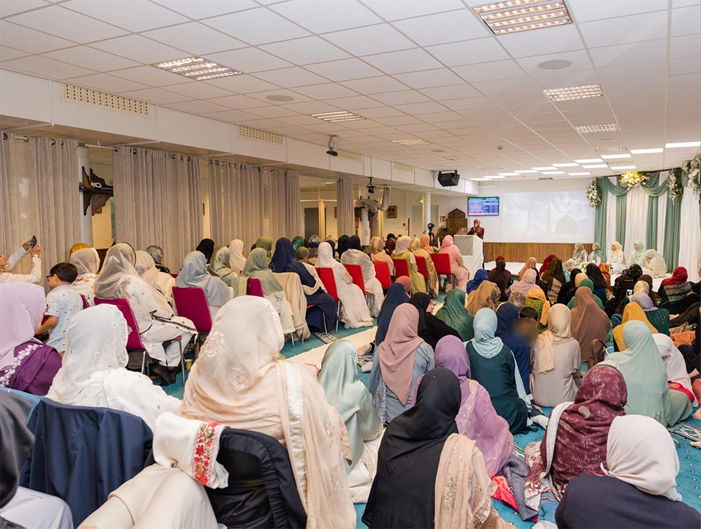 Mrs Basima Qadri Lecture on-the Seerah of the Holy Prophet Oslo Norway