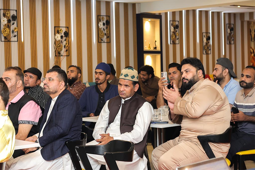 Prof. Dr. Hussain Mohi-ud-Din Qadri addressing Education for All seminar in Kuala Lumpur Malaysia