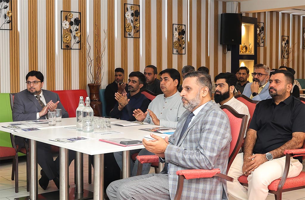 Prof. Dr. Hussain Mohi-ud-Din Qadri addressing Education for All seminar in Kuala Lumpur Malaysia