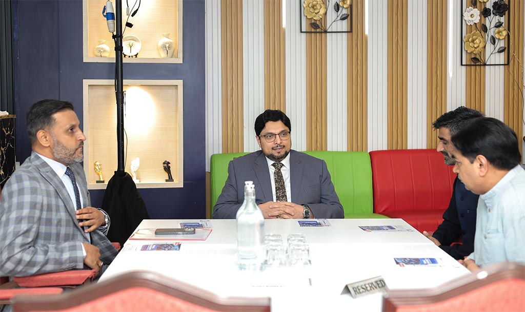 Prof. Dr. Hussain Mohi-ud-Din Qadri addressing Education for All seminar in Kuala Lumpur Malaysia