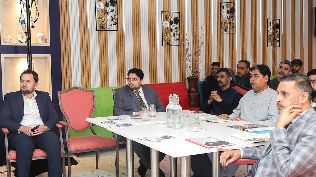 Prof. Dr. Hussain Mohi-ud-Din Qadri addressing Education for All seminar in Kuala Lumpur Malaysia