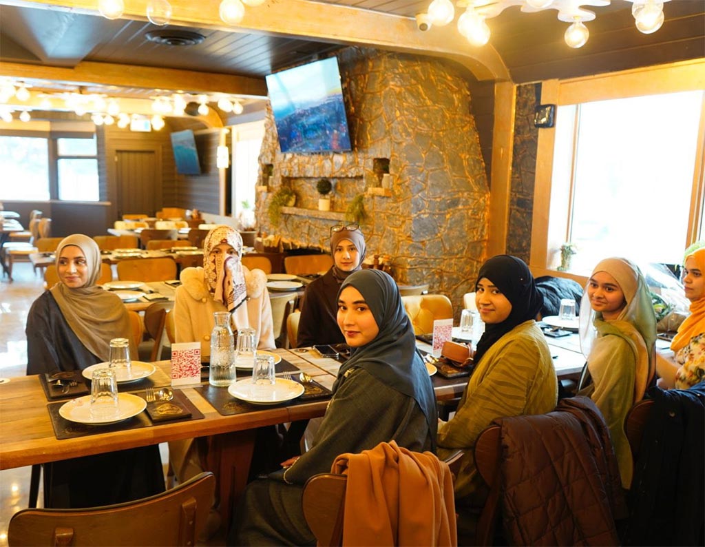 Dr. Ghazala Qadri joins Minhaj Sisters Canada luncheon recognizing At-Tasfiyah initiative