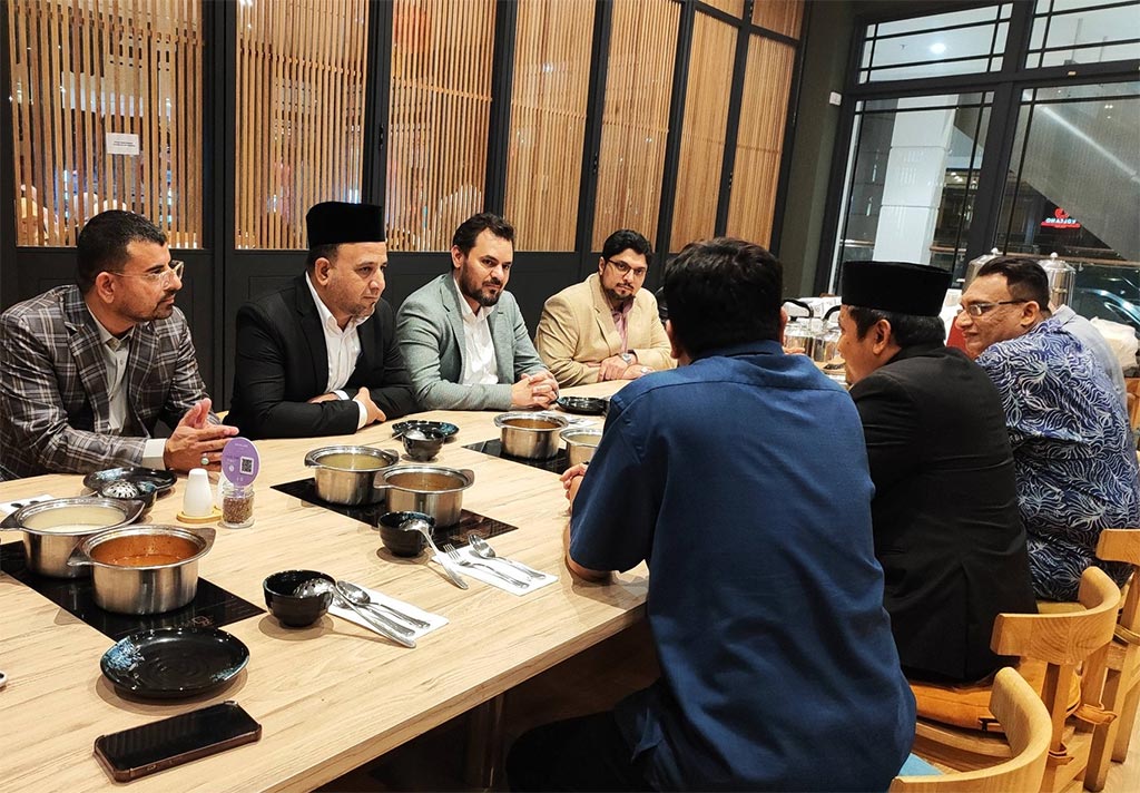 Prof. Dr. Hussain Mohi-ud-Din Qadri in high-level engagement with The Future Research Malaysia on Islamic finance