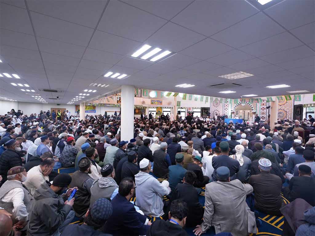 UK: Thousands Attend Prophetic Sirah Conference in Sheffield with Shaykh-ul-Islam Dr Muhammad Tahir-ul-Qadri 2026