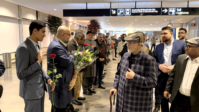 Shaykh-ul-Islam Arrives in Stockholm