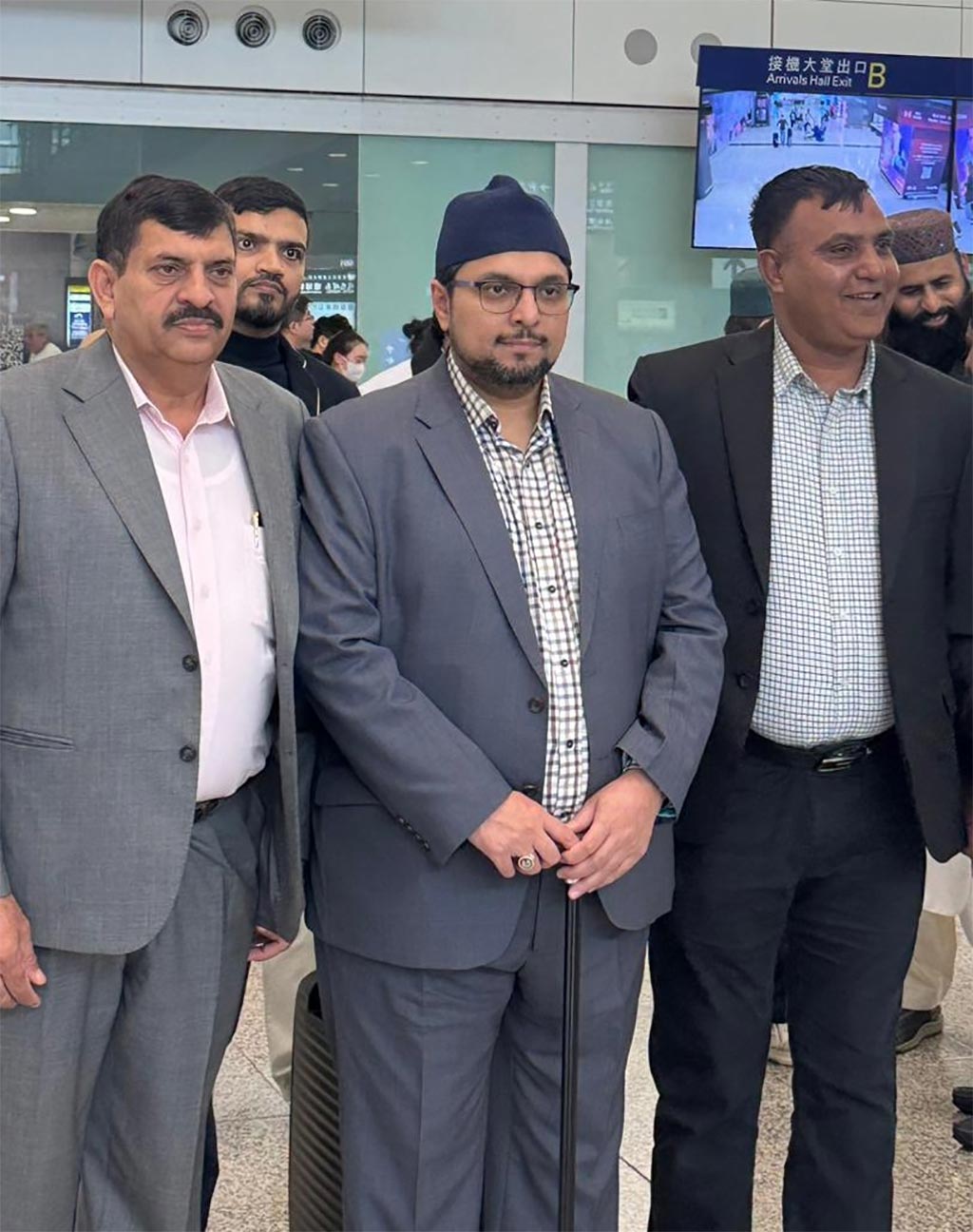 Prof. Dr. Hussain Mohi-ud-Din Qadri arrives in Hong Kong for educational and organisational visit