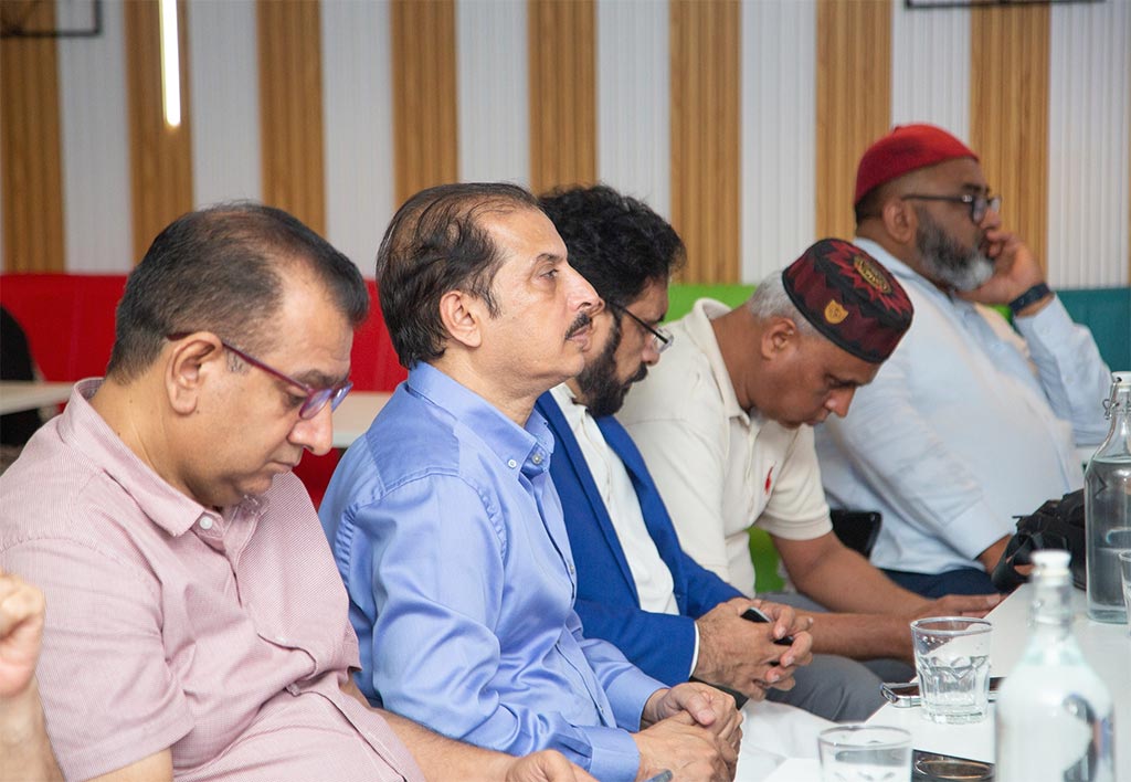 Prof. Dr. Hussain Mohi-ud-Din Qadri addressing Shab-e-Barat spiritual gathering organized by Minhaj-ul-Quran in Kuala Lumpur