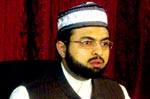 Sahibzada Hassan Mohi-ud-Din Qadri addresses a training session in Greece