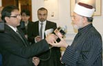 پاکستانی عوام دہشت گردی کے خلاف اٹھ کھڑے ہوں : ڈاکٹر محمد طاہر القادری