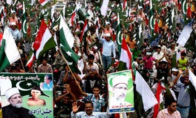 Hundreds of people attend MQI’s ‘Independence Day Caravan’