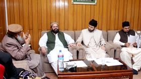 Pir Syed Nafees-ul-Hassan Shah pledges support to Dr Tahir-ul-Qadri