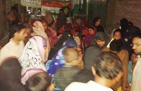 ملتان، پاکستان عوامی  تحریک کے زیراہتمام شریف پورہ میں فری میڈیکل کیمپ