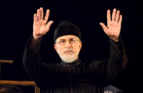 Dr Tahir-ul-Qadri addresses Inqilab Marchers at D-Chowk in Islamabad - 28th Sep 2014