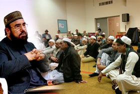 ہالینڈ: منہاج القرآن انٹرنیشنل دی ہیگ کے زیراہتمام محفل علم وذکر اور عرس غوث پاک