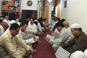 شارجہ: سرور انجم کے ایصال ثواب کے لیے قرآن خوانی اور محفلِ نعت کا انعقاد