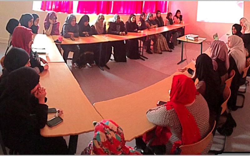 France : 1st Study Circle on Hijab held