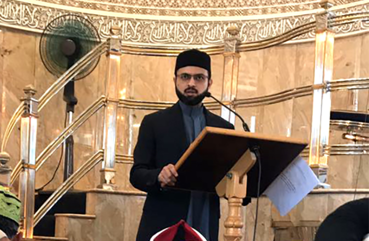 Dr Hassan Mohi-ud-Din Qadri addresses Friday congregation
