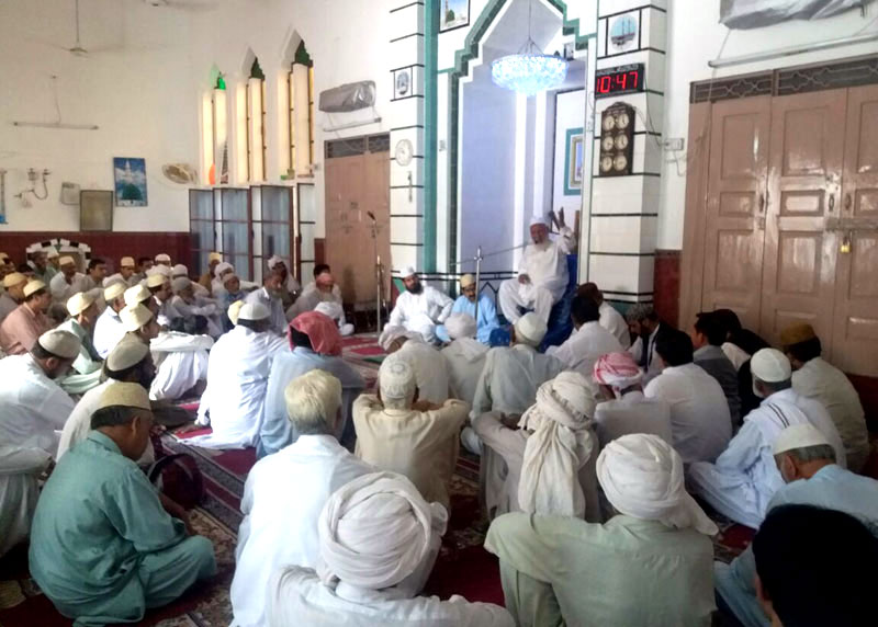 گجرات: محمد طارق قادری منہاجین (ڈنمارک) کے والد محترم کے رسم سوئم میں مرکزی وفد کی شرکت