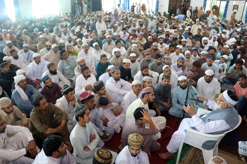 Itikaf City 2019: Mufti Abdul Qayyum Khan Hazarvi delivers talk on jurisprudential matters Itikaf City 2019: Mufti Abdul Qayyum Khan Hazarvi delivers talk on jurisprudential matters