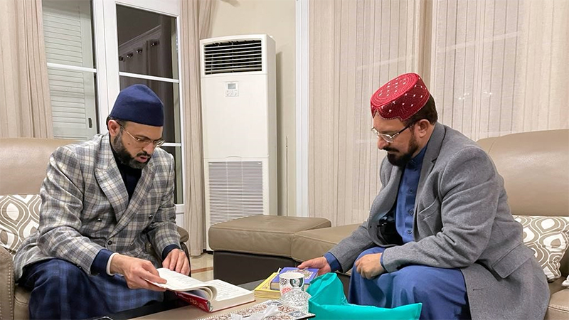 Allama Hassan Mir Qadri calls on Dr Hassan Mohi-ud-Din Qadri