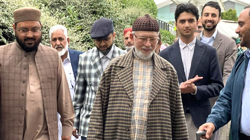 Shaykh-ul-Islam Dr Muhammad Tahir-ul-Qadri arrives in Birmingham to address Al-Hidayah 2023